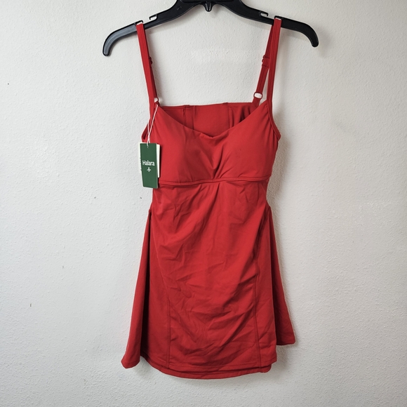 Halara Softlyzero Airy One Piece Swimsuit Size Small NWT - Picture 1 of 7